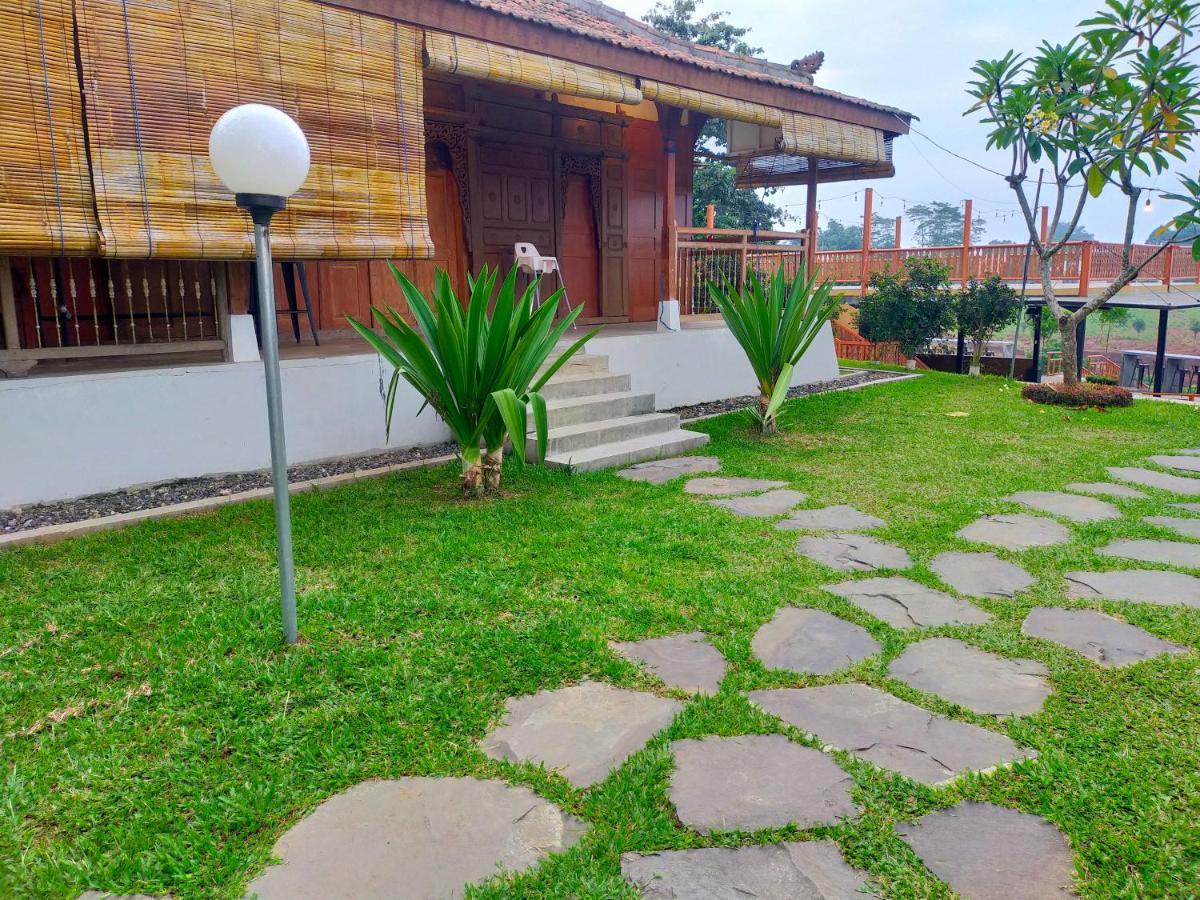 Joglo Kumpul Resort Cangkiran ภายนอก รูปภาพ