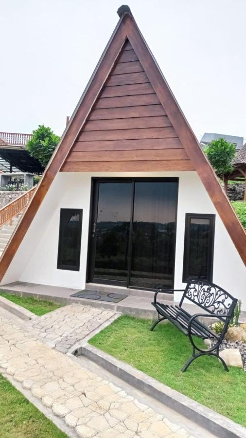 Joglo Kumpul Resort Cangkiran ภายนอก รูปภาพ